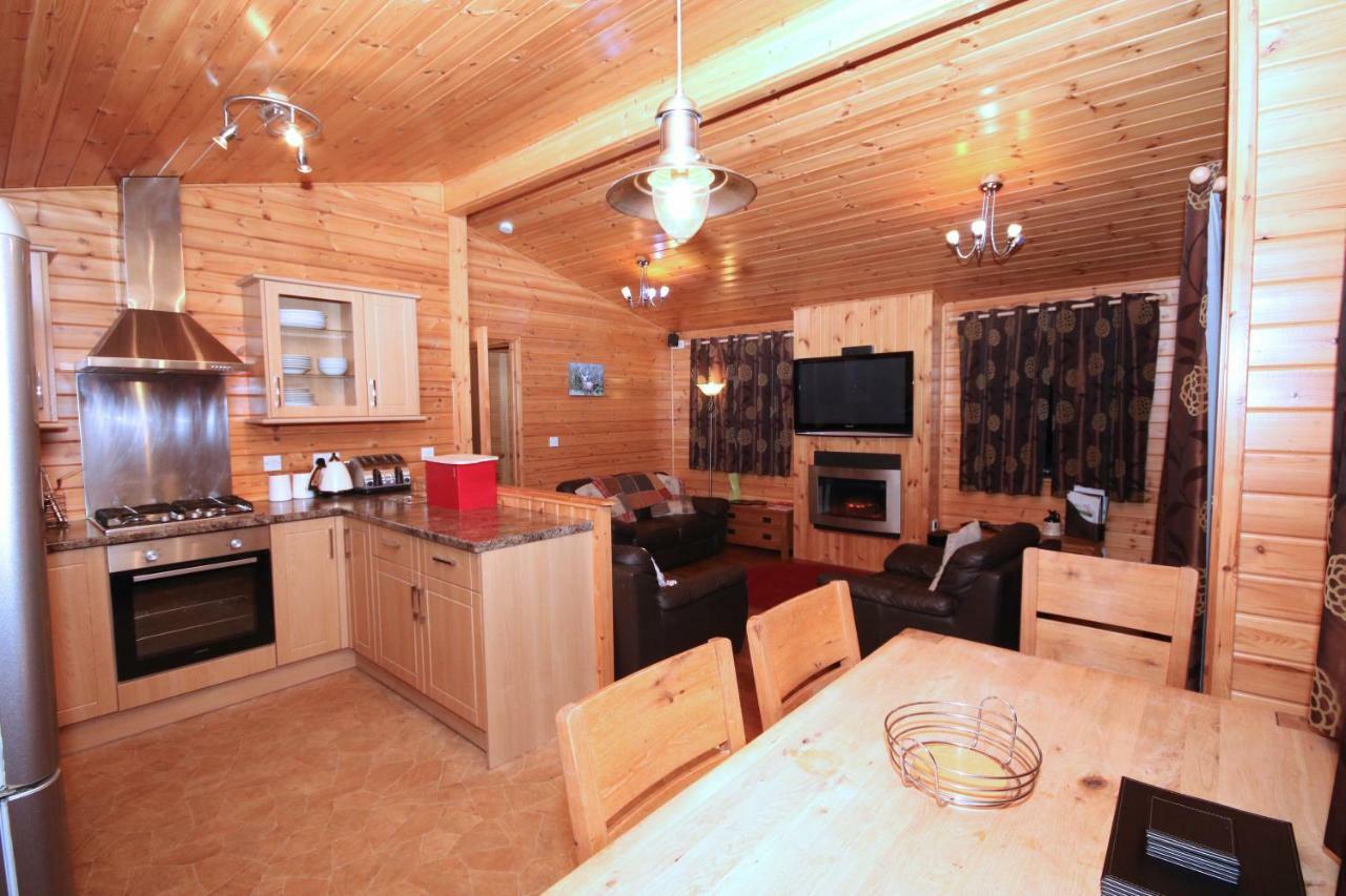 Balquhidder Braes Holiday Park Lodges, Mostly With Hot Tubs And Pet Friendly, Ev Facilities Lochearnhead Exteriér fotografie